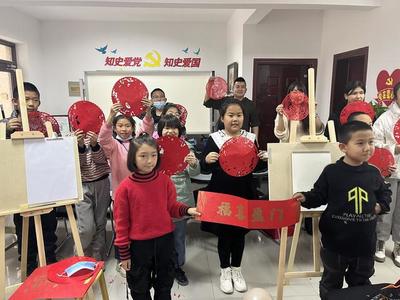 繽紛寒假，童心繪夢(mèng) 庫爾勒市絲路街道上水城社區(qū)少兒繪畫公益培訓(xùn)班正式開班